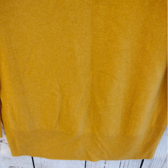Tahari | Mustard Yellow 100% Cashmere Pure Luxe Long Sleeve Sweater - Picture 9 of 14